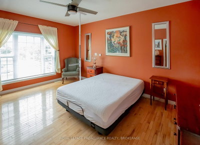 1098 Coverdale Drive • Kingston, ON photo 9