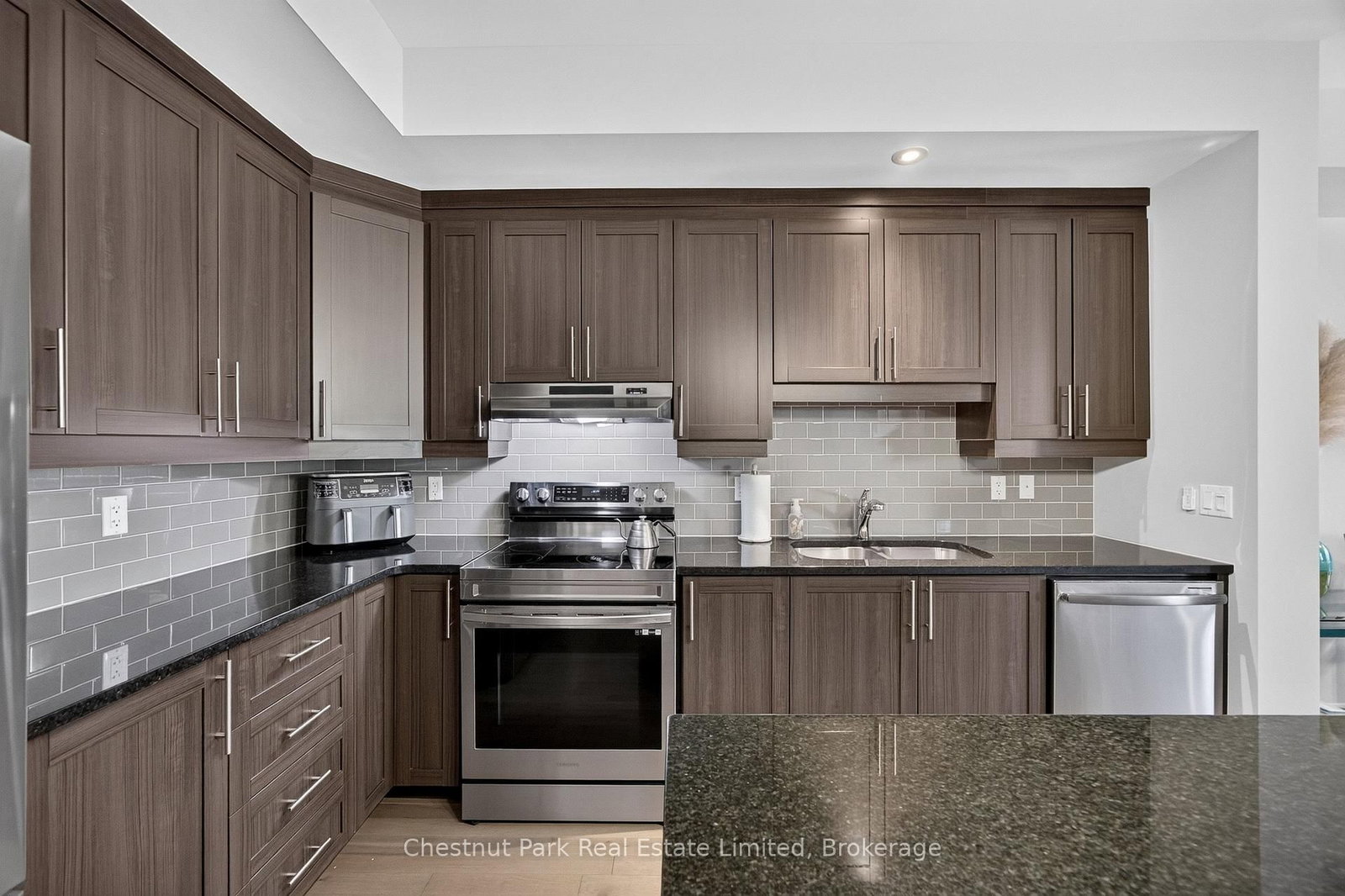 239 King Street • Carleton Place, ON photo 12