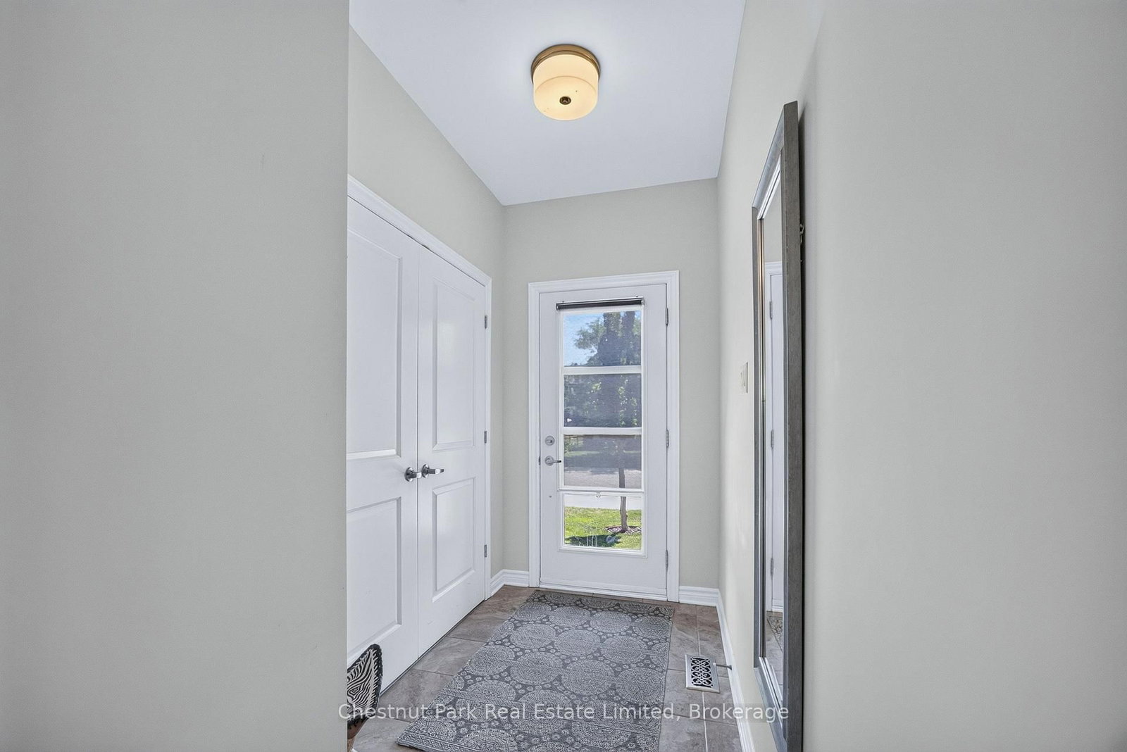 239 King Street • Carleton Place, ON photo 4
