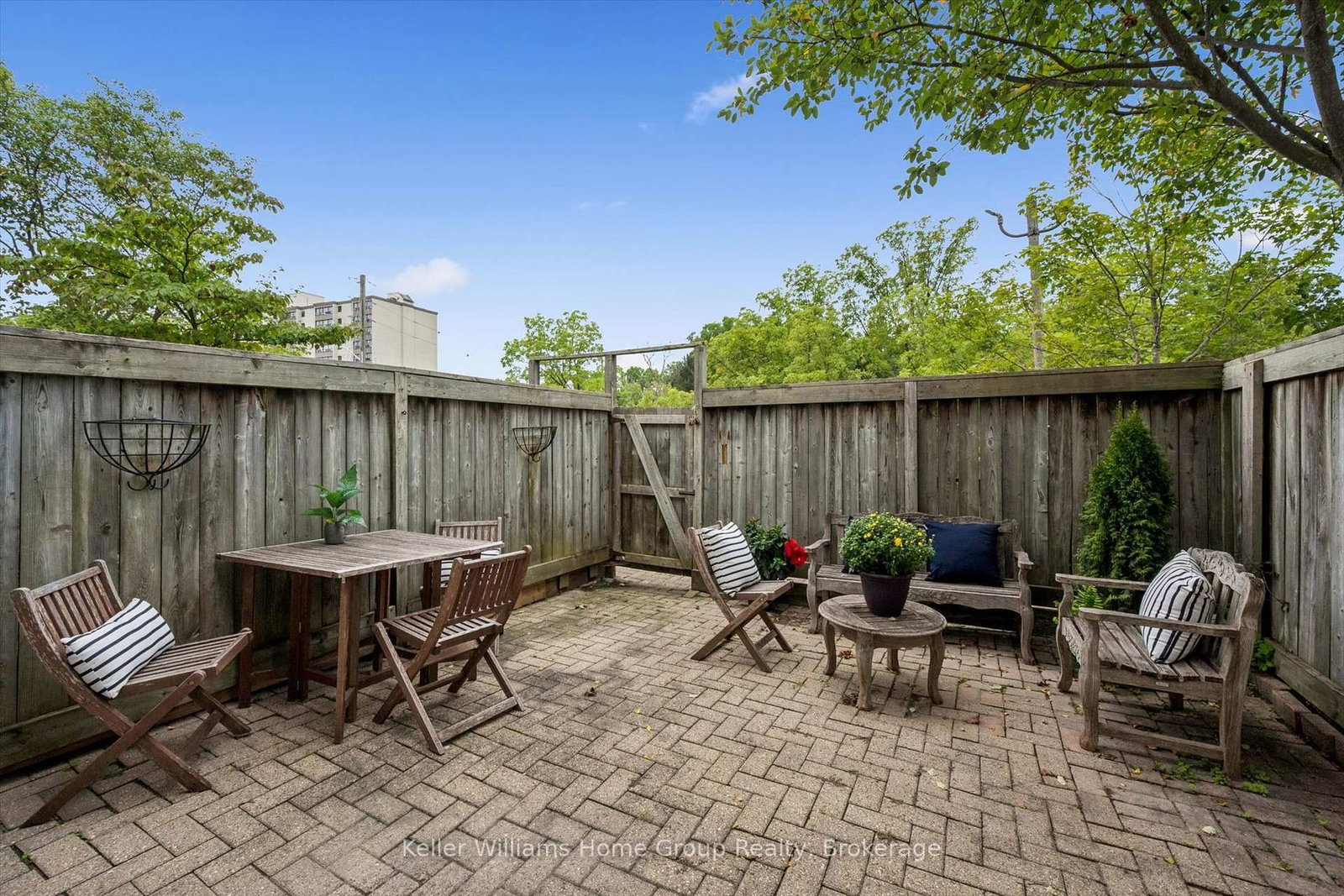 196 Arthur Street N • #6 • Guelph, ON photo 32