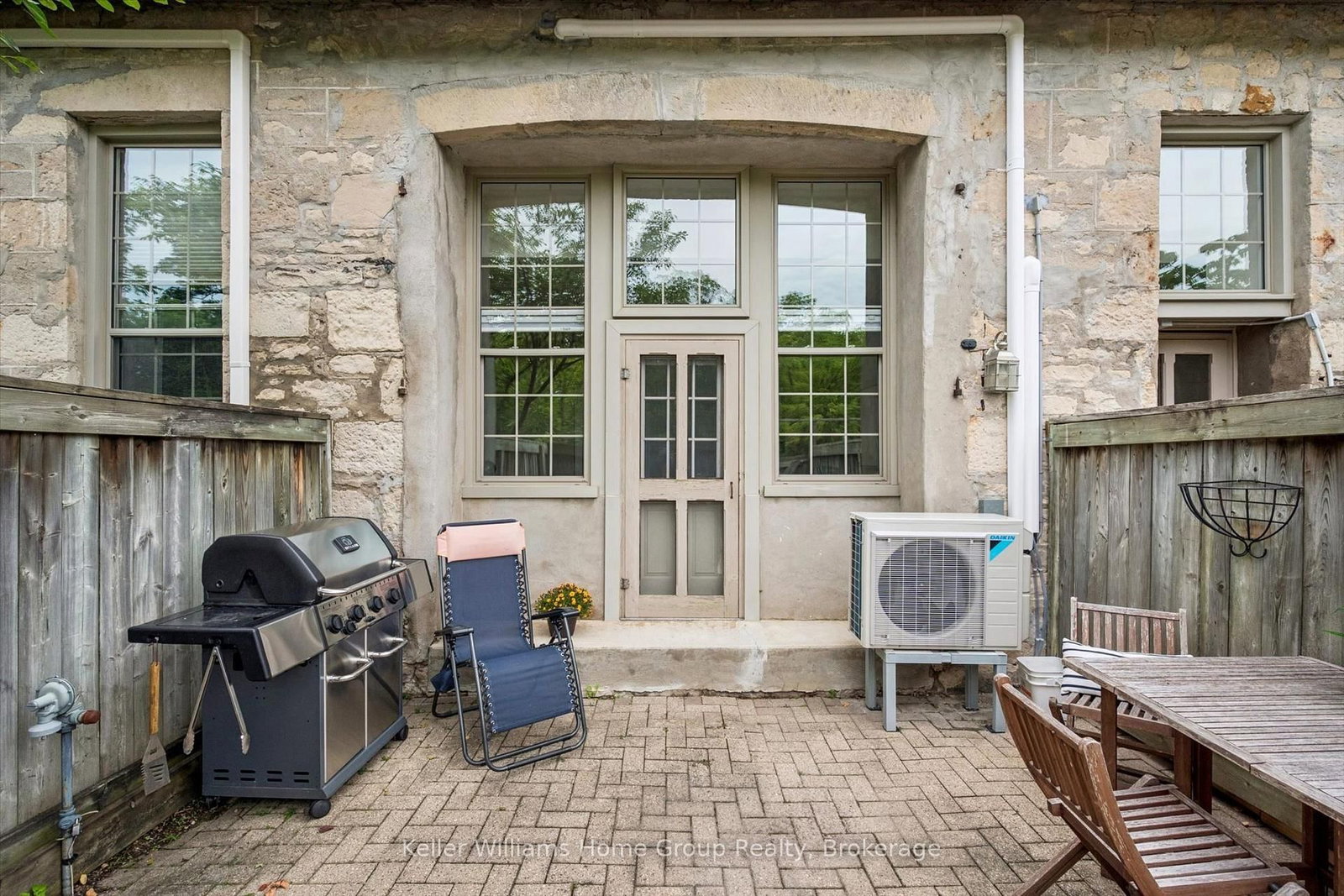 196 Arthur Street N • #6 • Guelph, ON photo 37