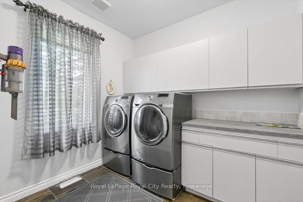 26 Bridle Path • Puslinch, ON photo 15