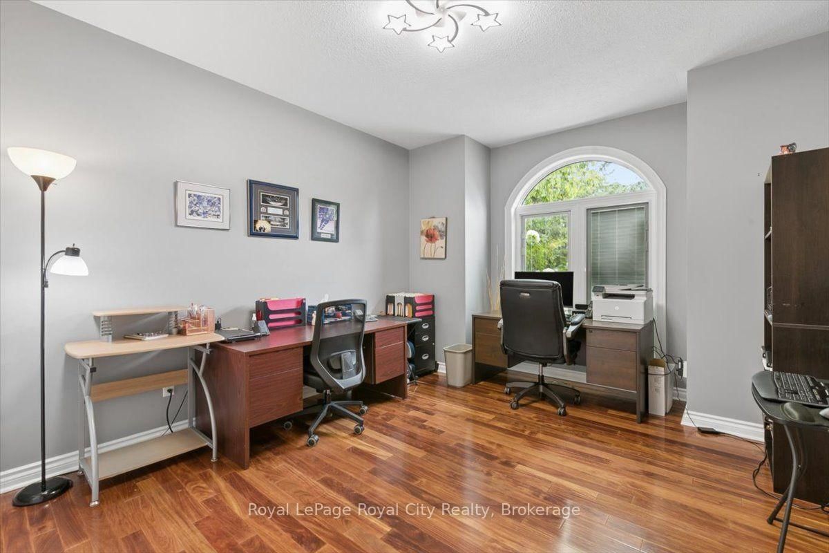 26 Bridle Path • Puslinch, ON photo 18