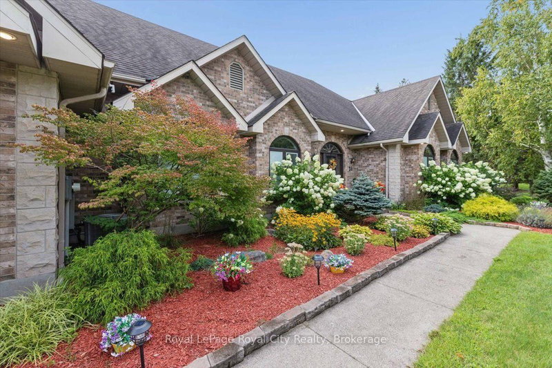 26 Bridle Path
