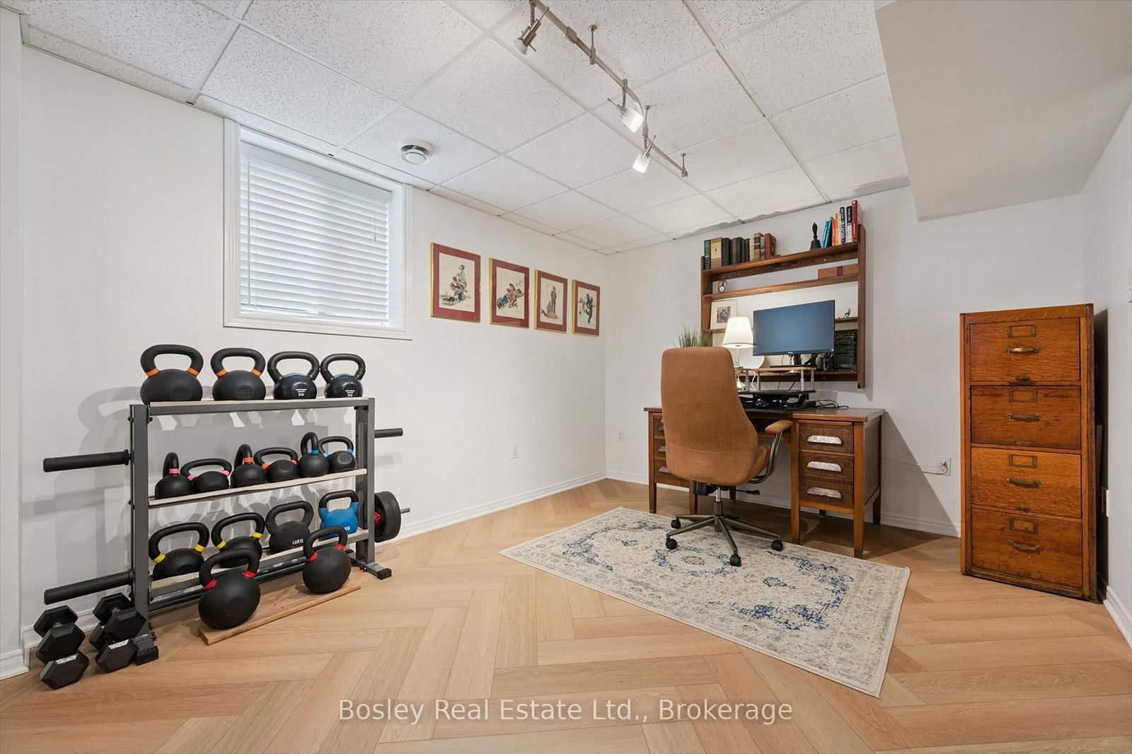 12 Deerpath Drive • Guelph, ON photo 32