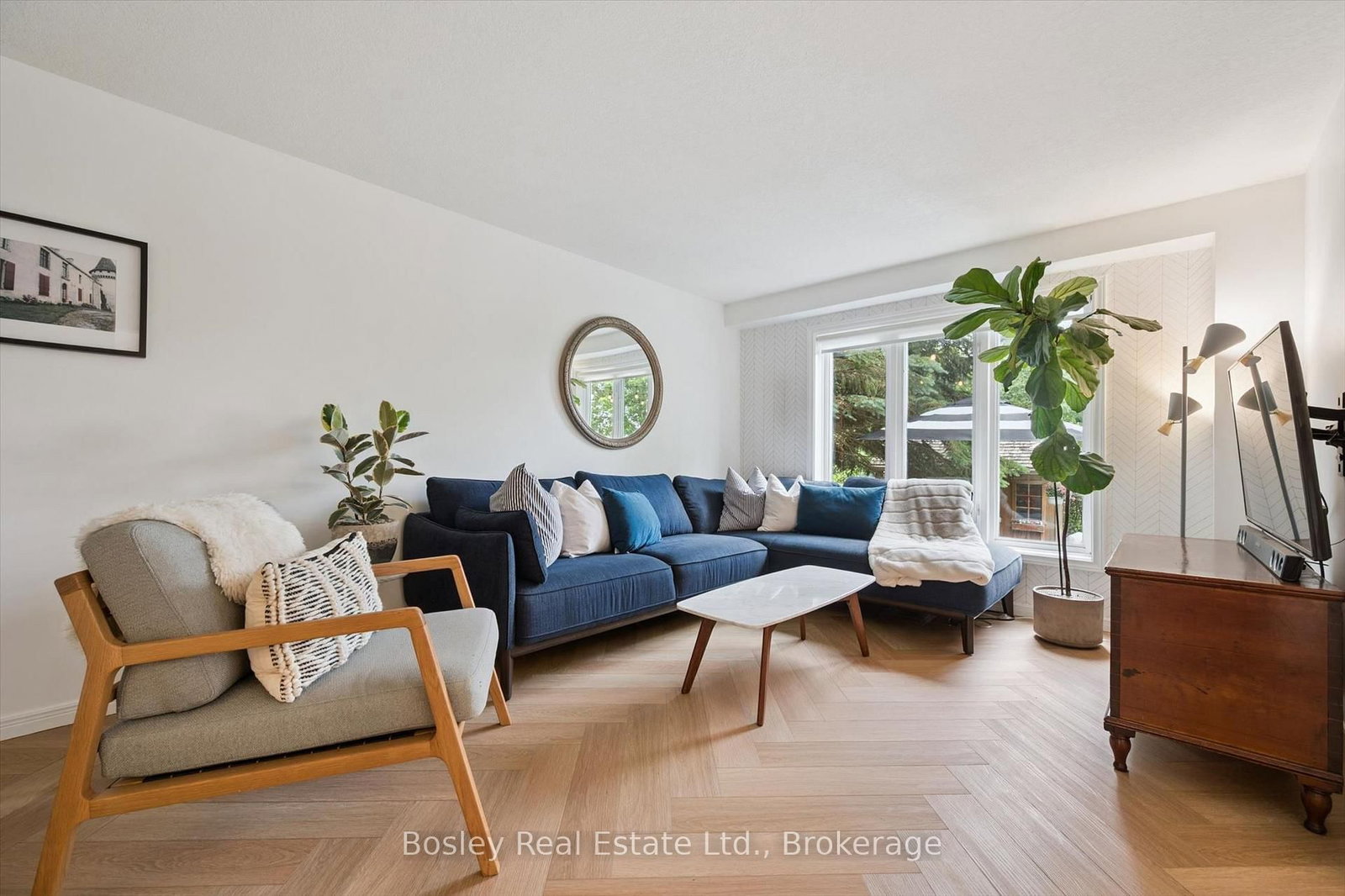 12 Deerpath Drive • Guelph, ON photo 5