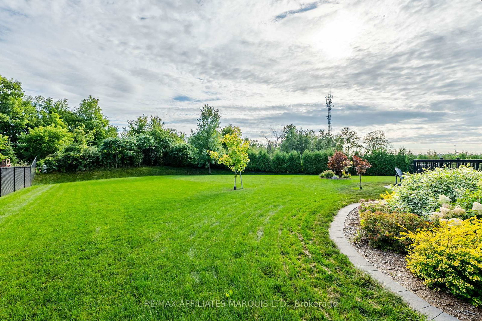 18 Hilda Street • South Stormont, ON photo 45