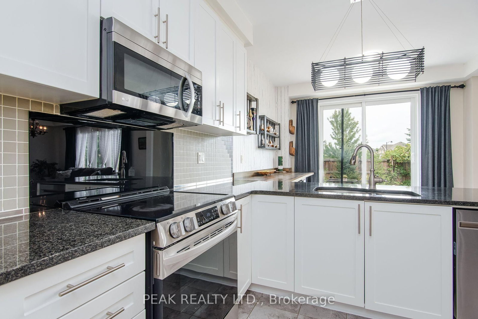 330 Grovehill Crescent • Kitchener, ON photo 15