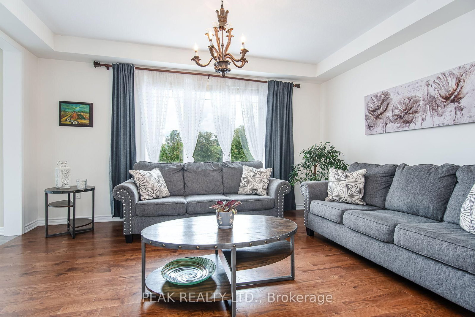 330 Grovehill Crescent • Kitchener, ON photo 5