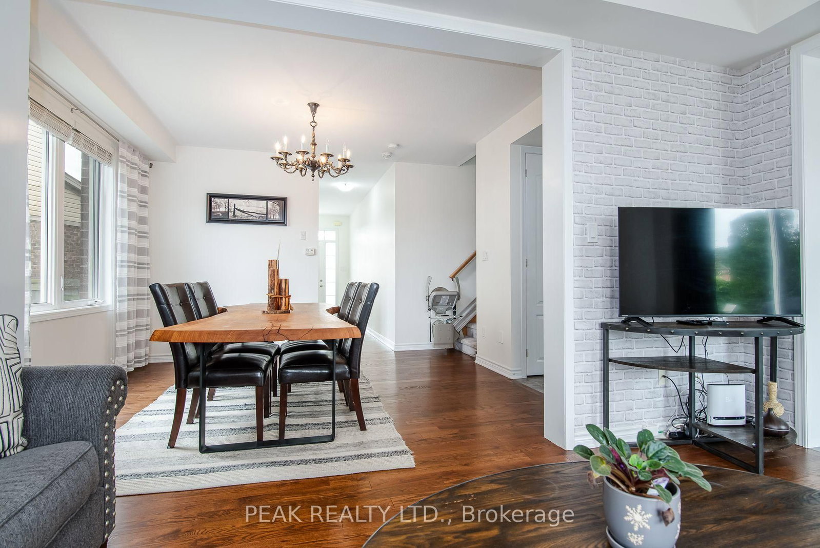 330 Grovehill Crescent • Kitchener, ON photo 9
