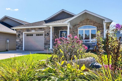2327 10th Avenue E • Owen Sound, ON photo 3