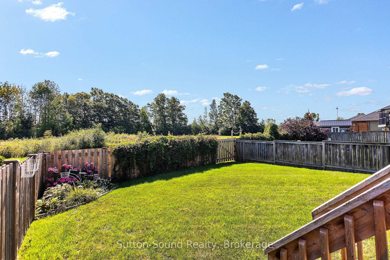 2327 10th Avenue E • Owen Sound, ON photo 8
