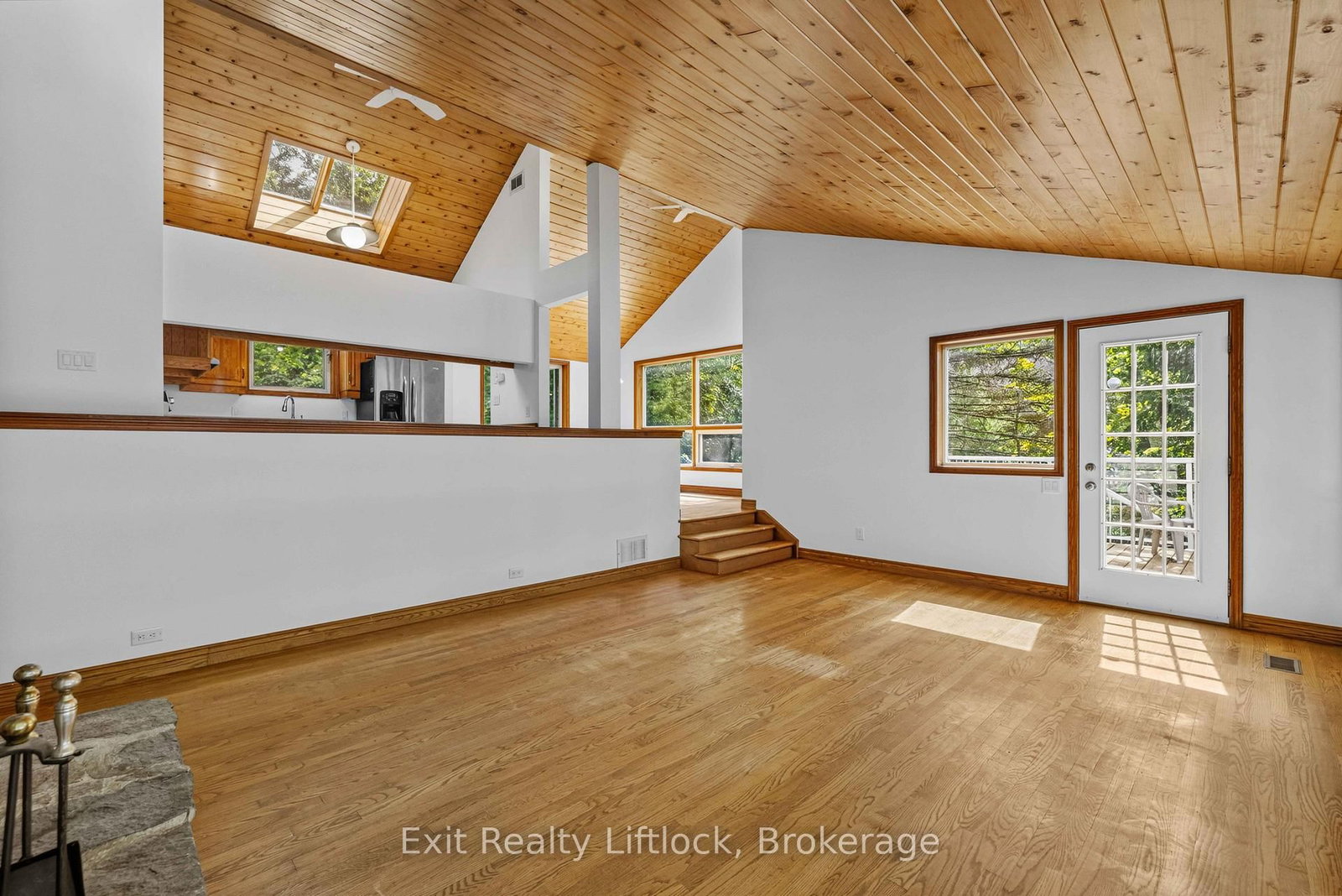 3262 Buckhorn Lane • Selwyn, ON photo 11