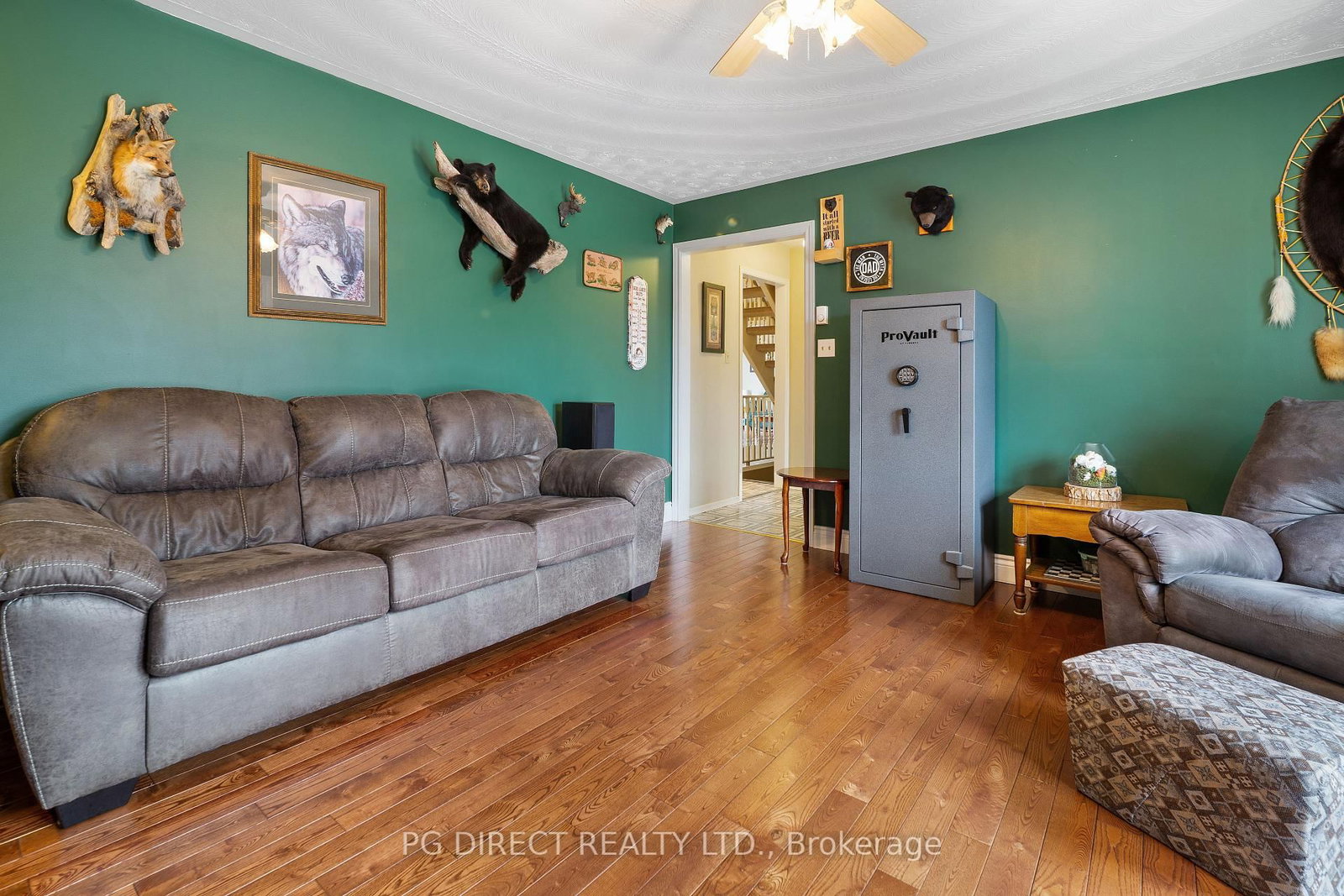 42 Eglee Avenue • North Bay, ON photo 17