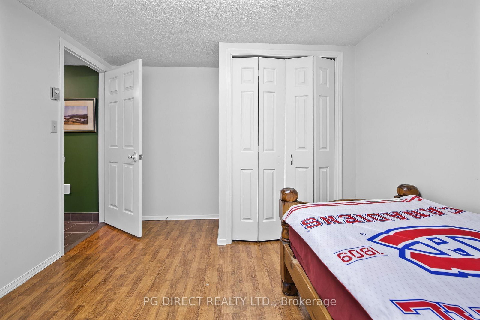 42 Eglee Avenue • North Bay, ON photo 28