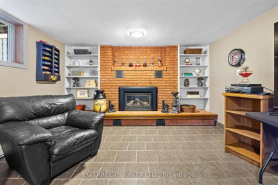 42 Eglee Avenue • North Bay, ON photo 6