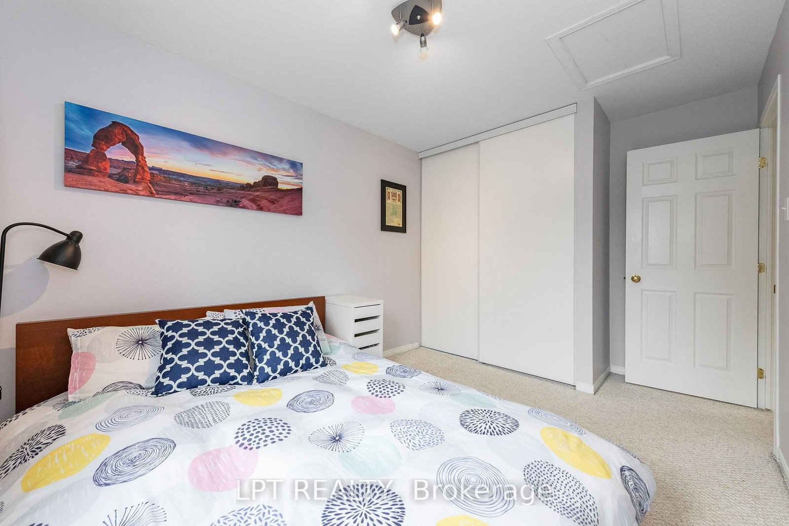 61 Tobermory Crescent • Ottawa, ON photo 22