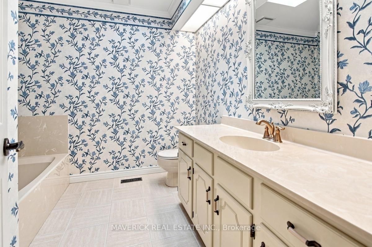 163 Pine Valley Drive • #49 • London South, ON photo 26