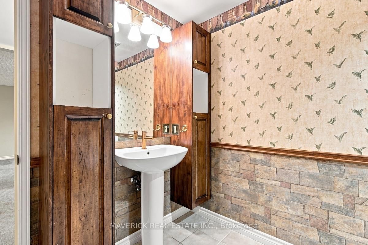 163 Pine Valley Drive • #49 • London South, ON photo 43