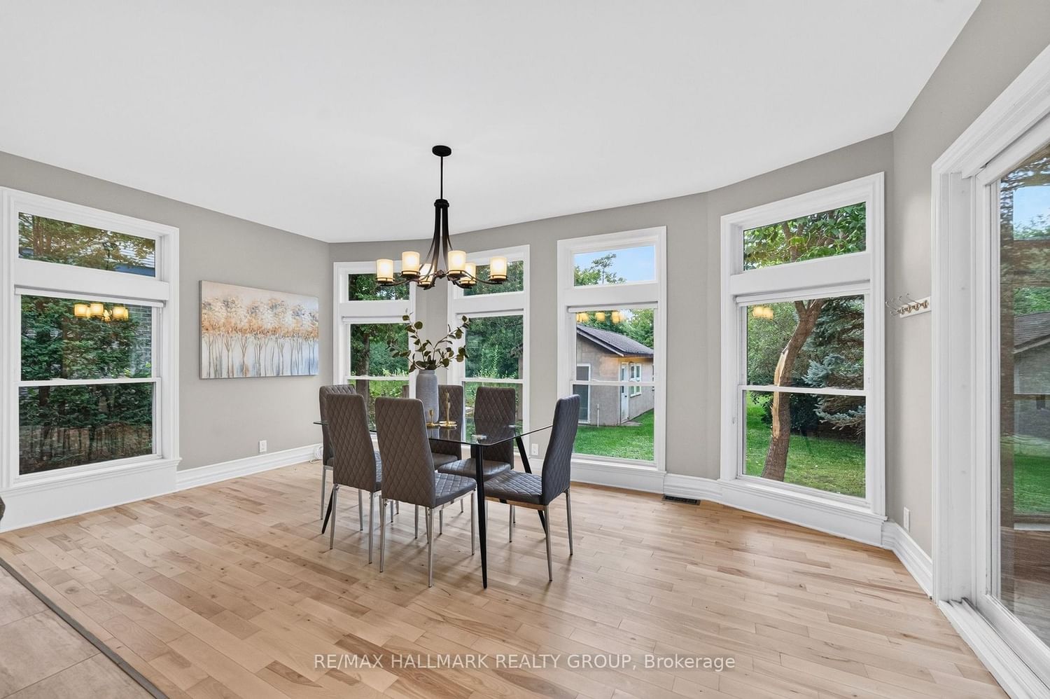 1608 Prince Of Wales Drive • Ottawa, ON photo 14