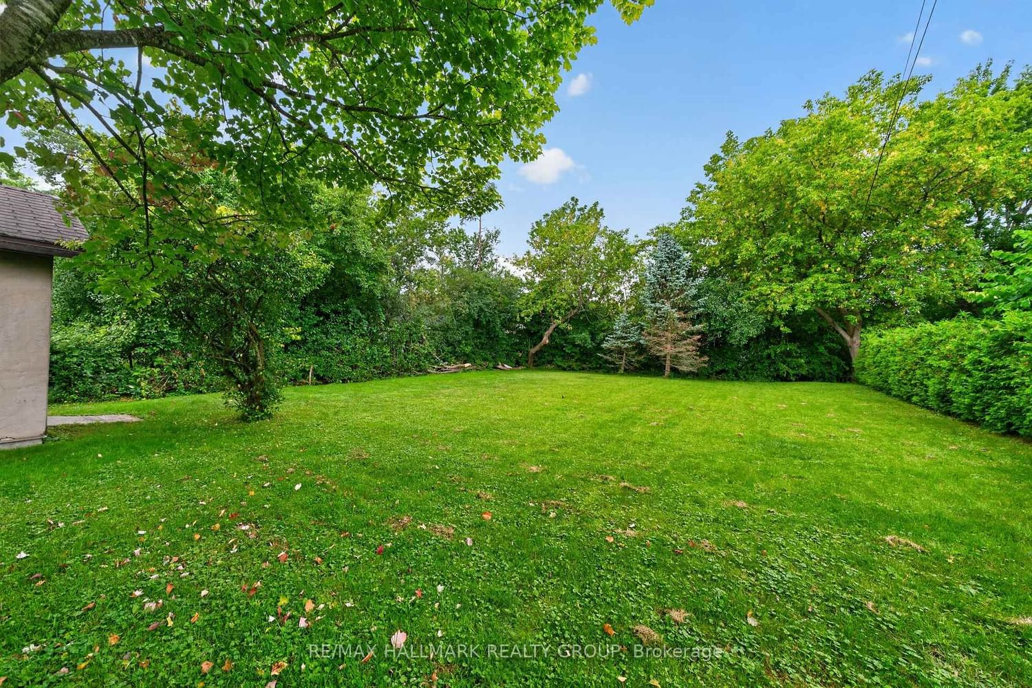 1608 Prince Of Wales Drive • Ottawa, ON photo 42
