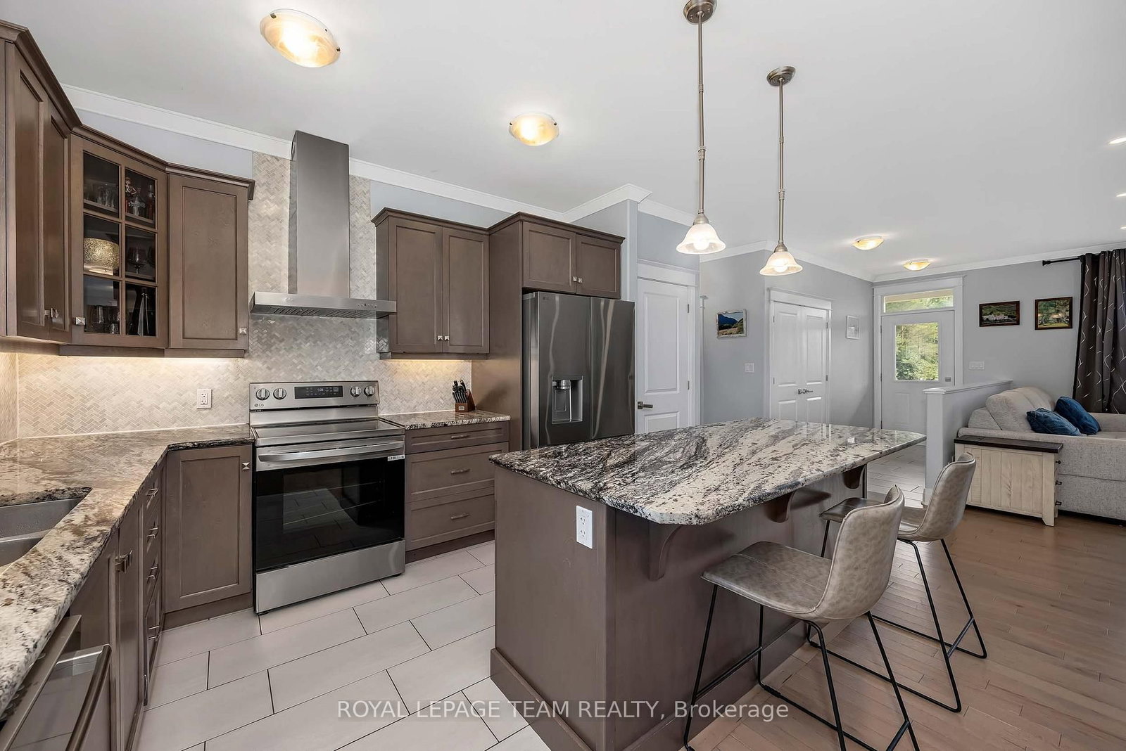 101 Stirling Crescent • North Grenville, ON photo 10