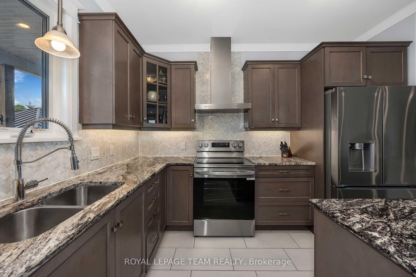 101 Stirling Crescent • North Grenville, ON photo 11