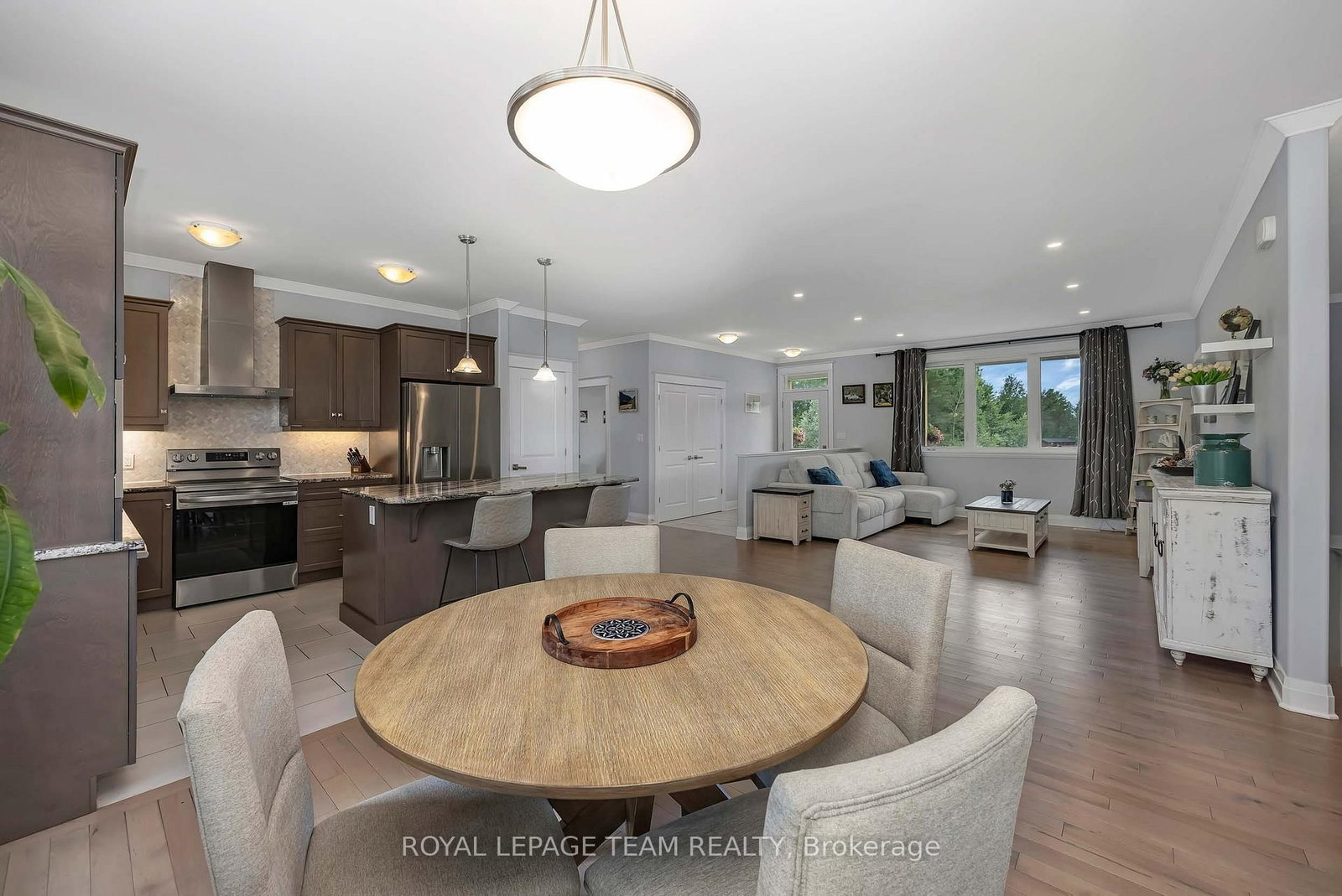 101 Stirling Crescent • North Grenville, ON photo 16