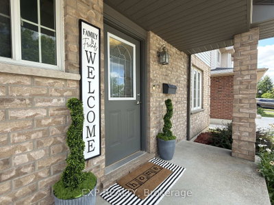 608 Highview Drive • St. Thomas, ON photo 5