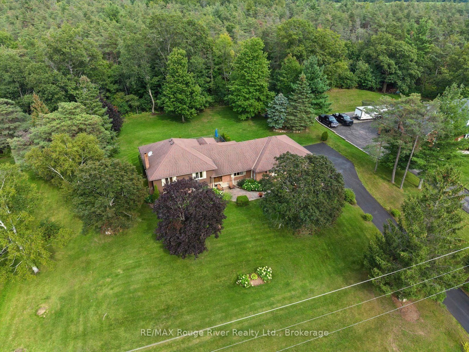 35 Royal Estate Drive • Kawartha Lakes, ON photo 2