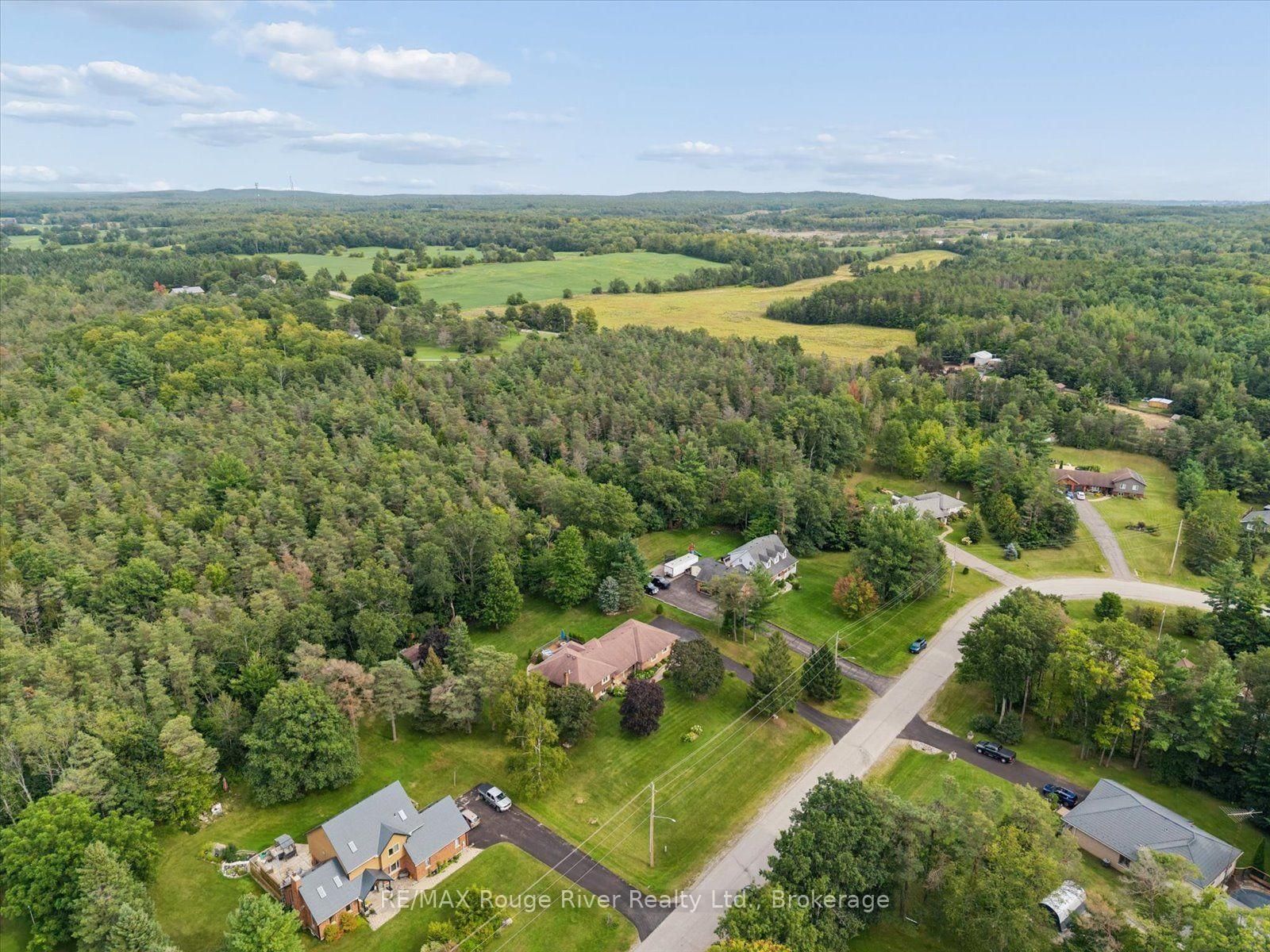 35 Royal Estate Drive • Kawartha Lakes, ON photo 49