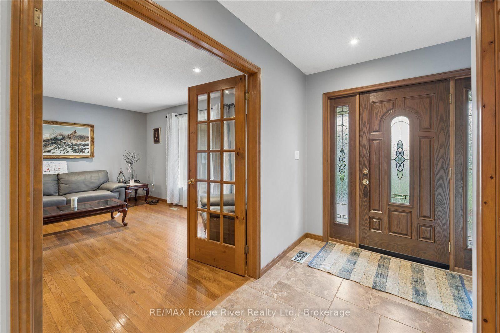 35 Royal Estate Drive • Kawartha Lakes, ON photo 9