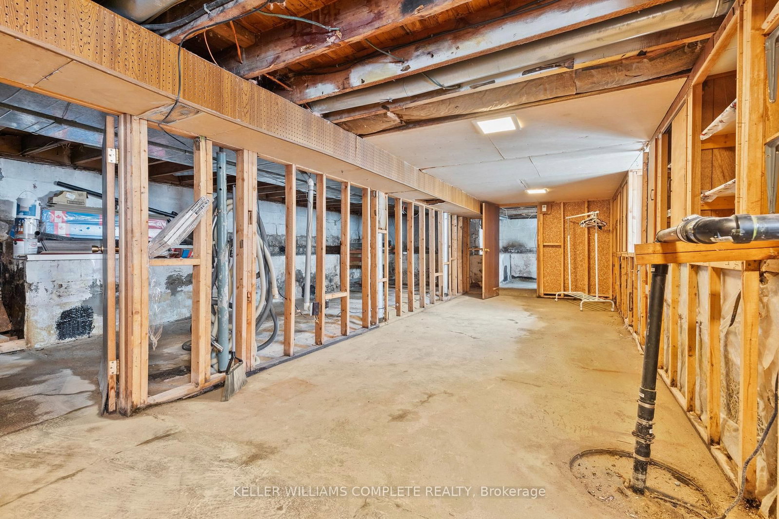 10 MONCK Street • St. Catharines, ON photo 24