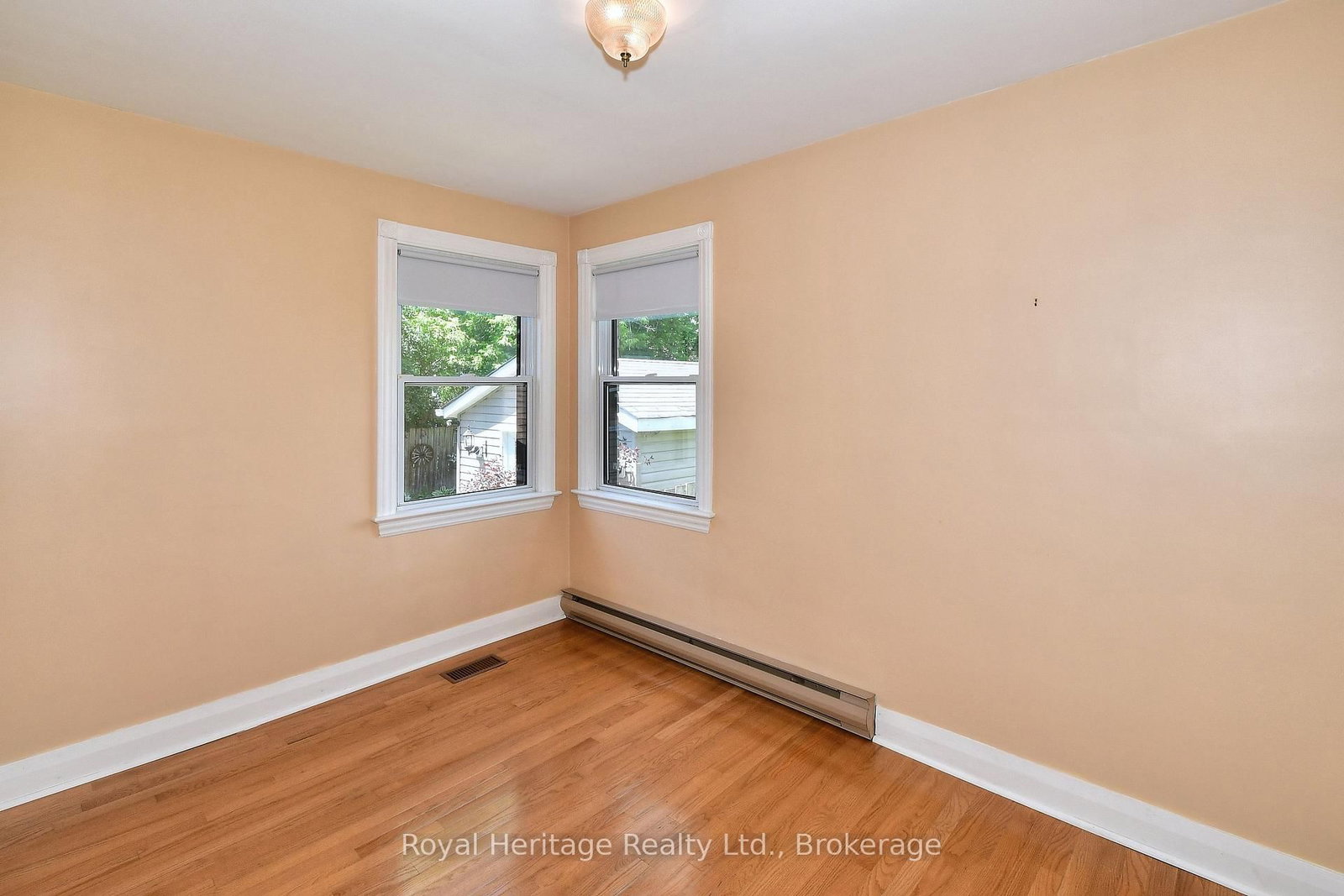 476 King George Street • Peterborough, ON photo 11