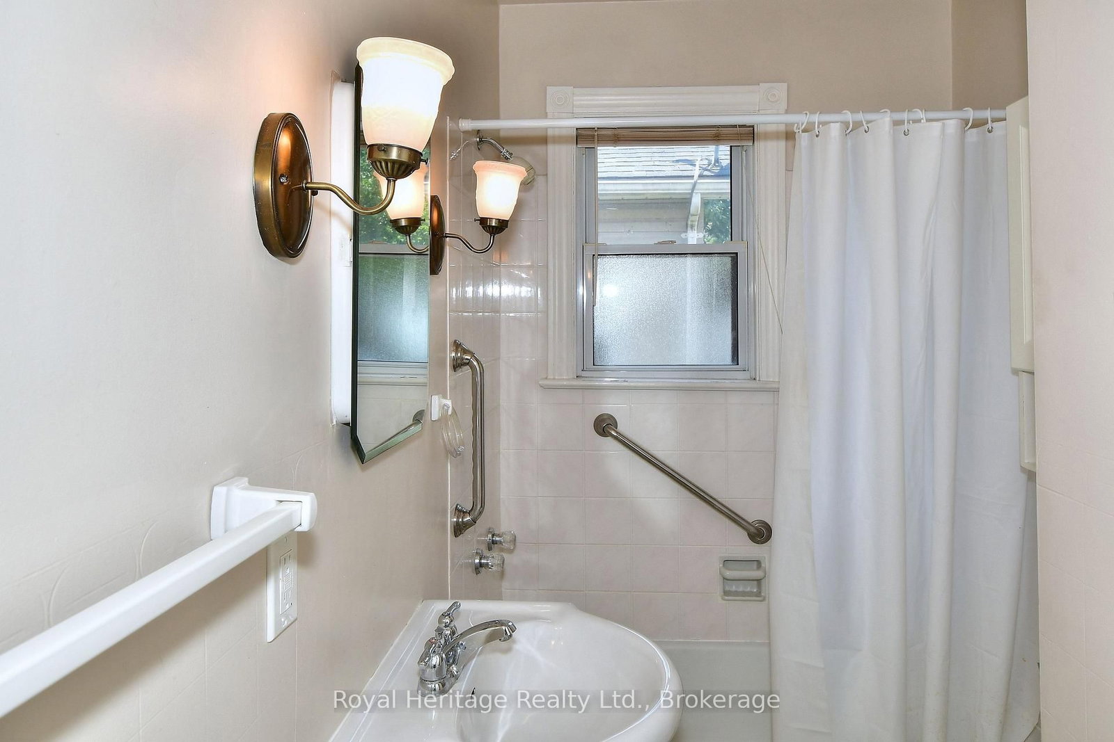 476 King George Street • Peterborough, ON photo 13