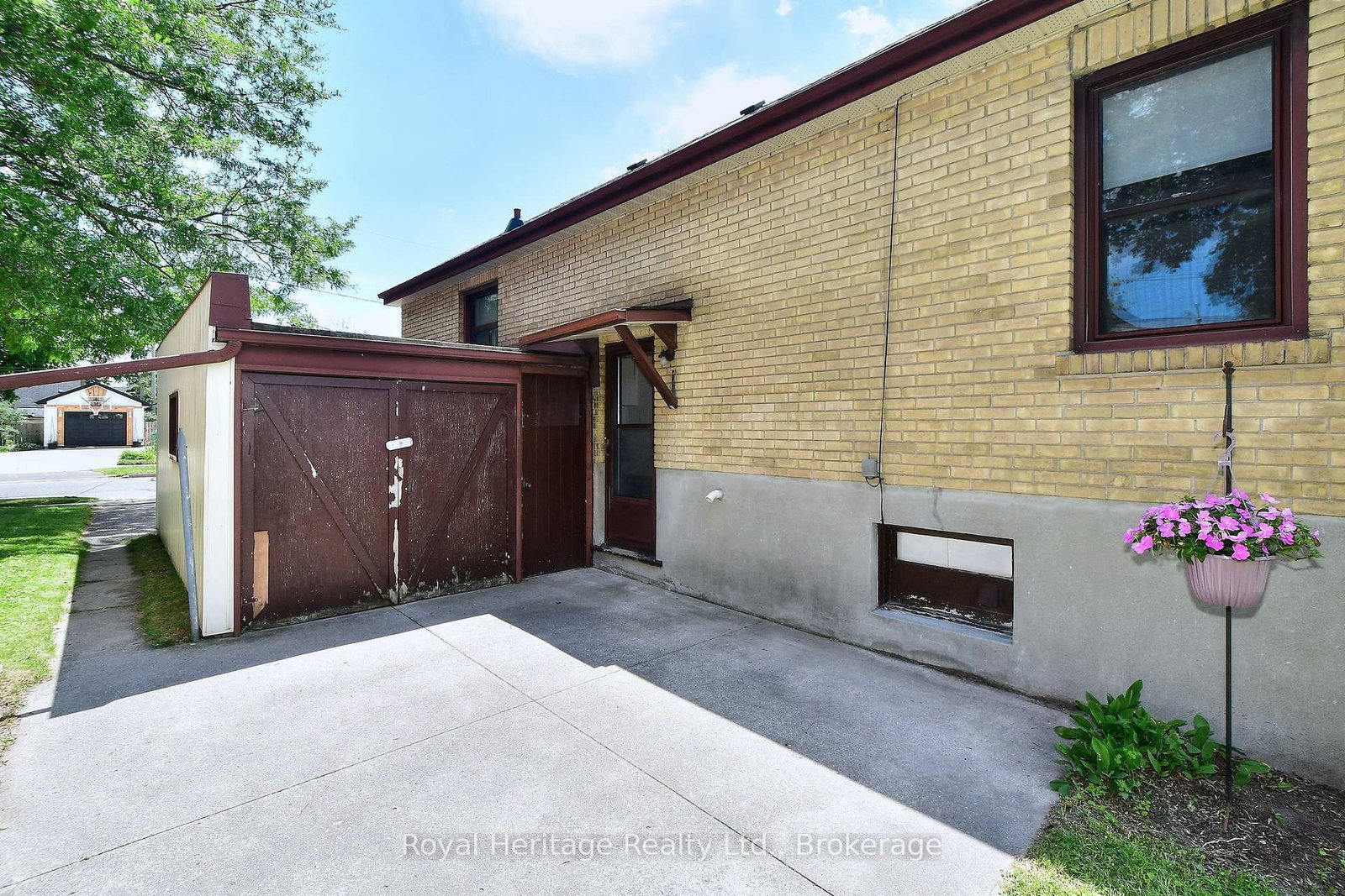 476 King George Street • Peterborough, ON photo 25