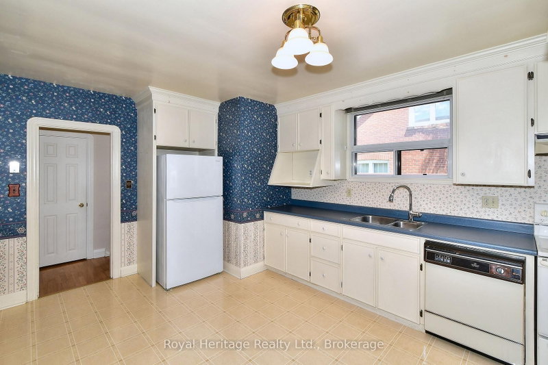 476 King George Street