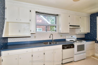 476 King George Street • Peterborough, ON photo 6