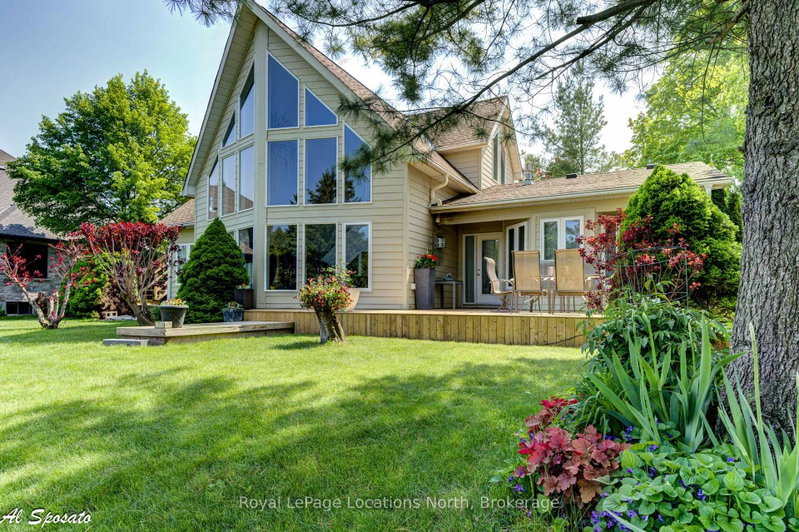 130 Louisa Street E