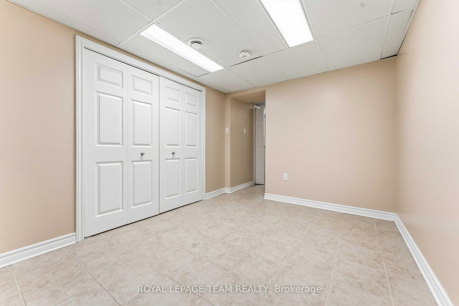 115 Mountbatten Avenue • Ottawa, ON photo 37