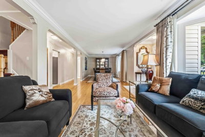 115 Mountbatten Avenue • Ottawa, ON photo 9