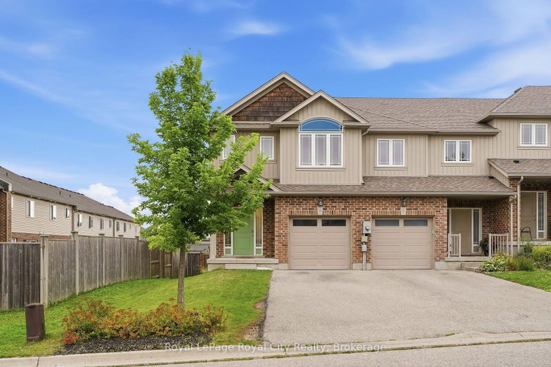8 Jeffrey Drive