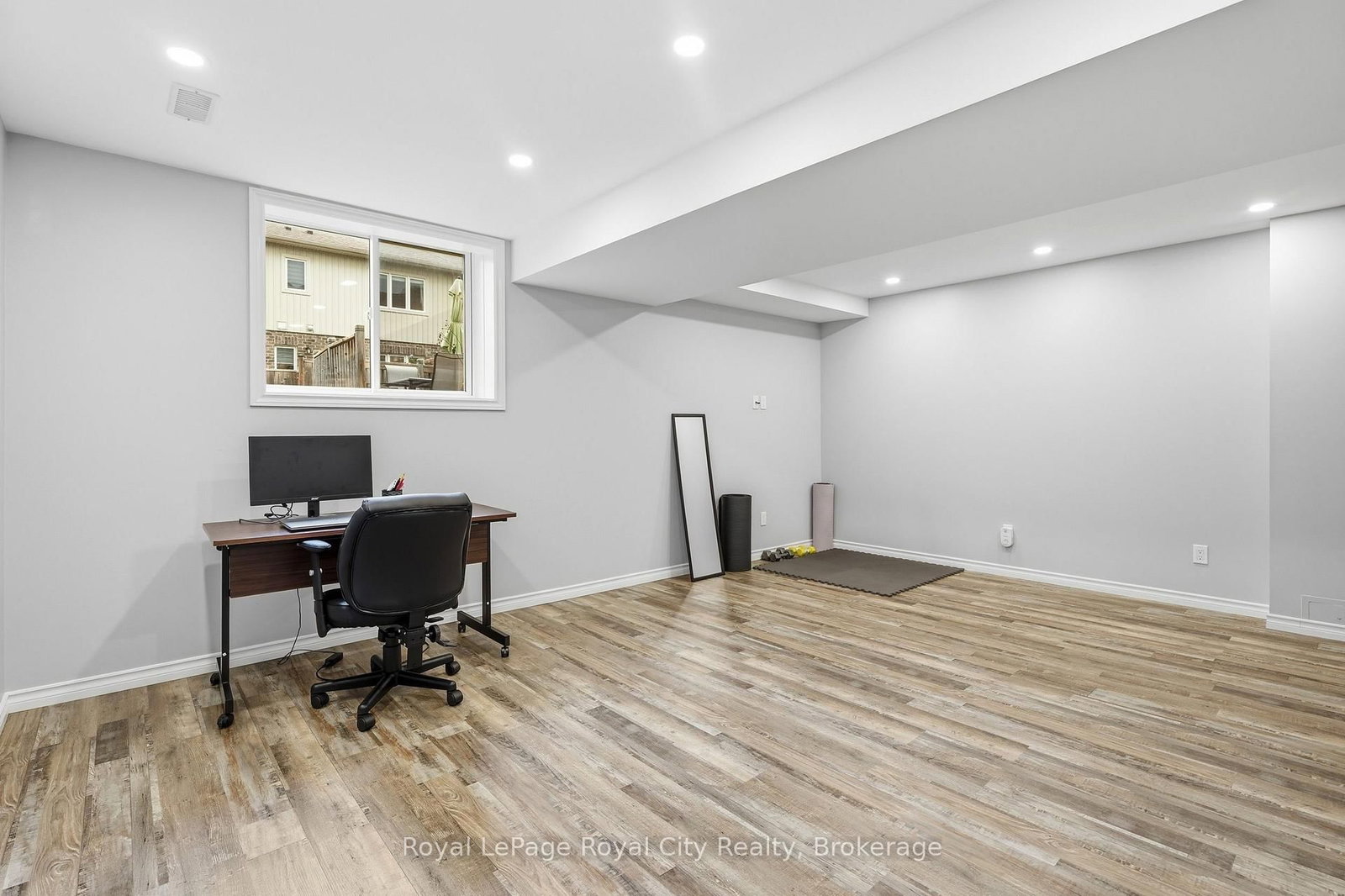 8 Jeffrey Drive • Guelph, ON photo 36