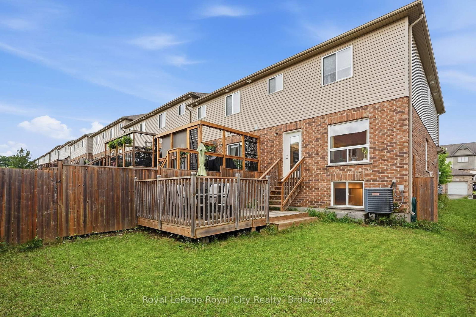 8 Jeffrey Drive • Guelph, ON photo 38