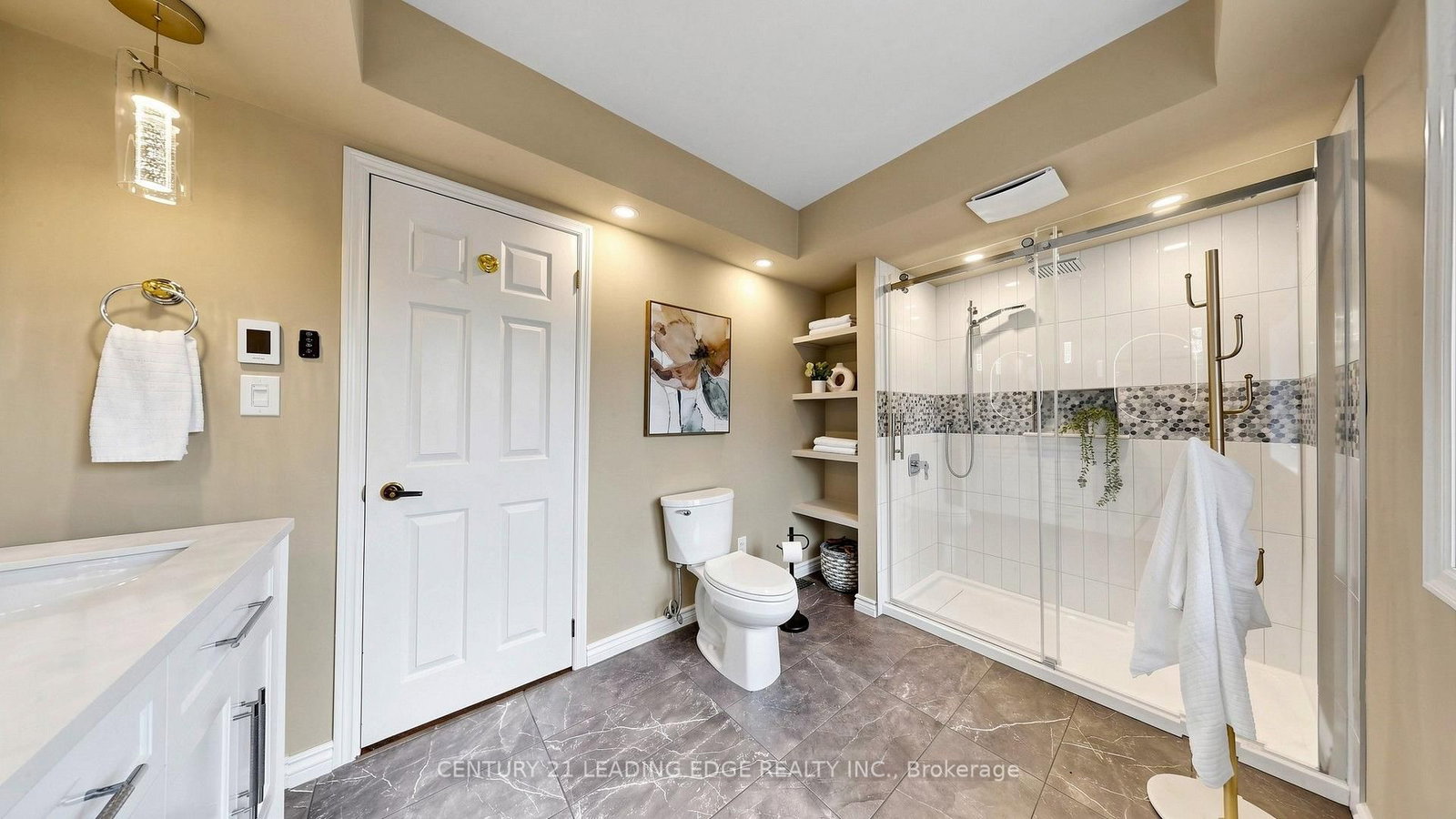 11 Rodeo Drive • Kawartha Lakes, ON photo 42