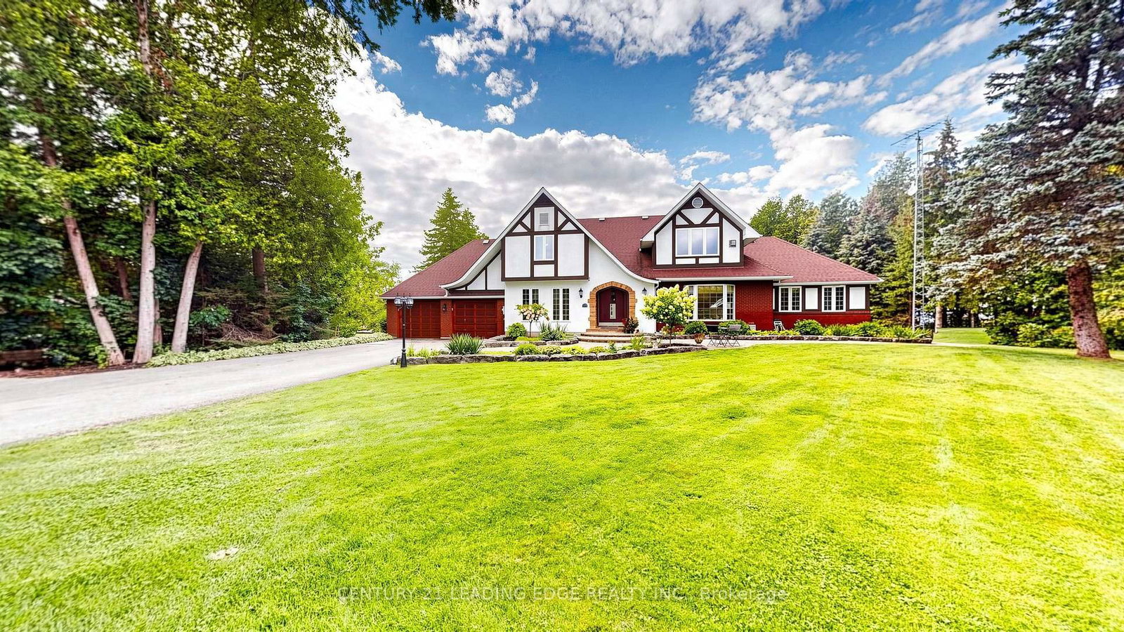 11 Rodeo Drive • Kawartha Lakes, ON photo 6