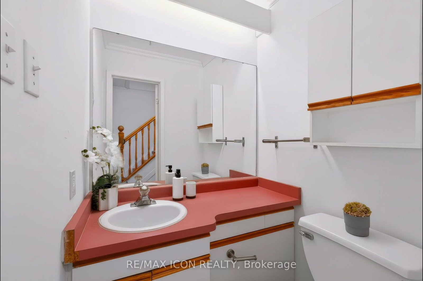 121 University Avenue E • #102 • Waterloo, ON photo 11