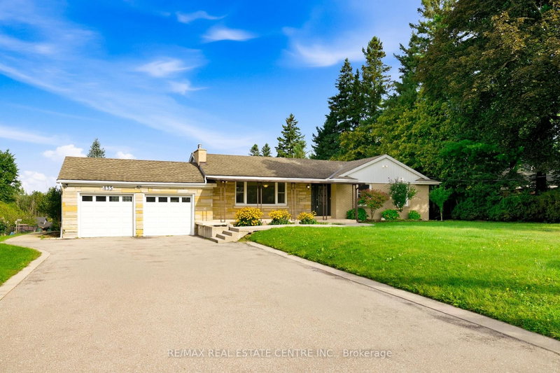 435 Parkside Drive