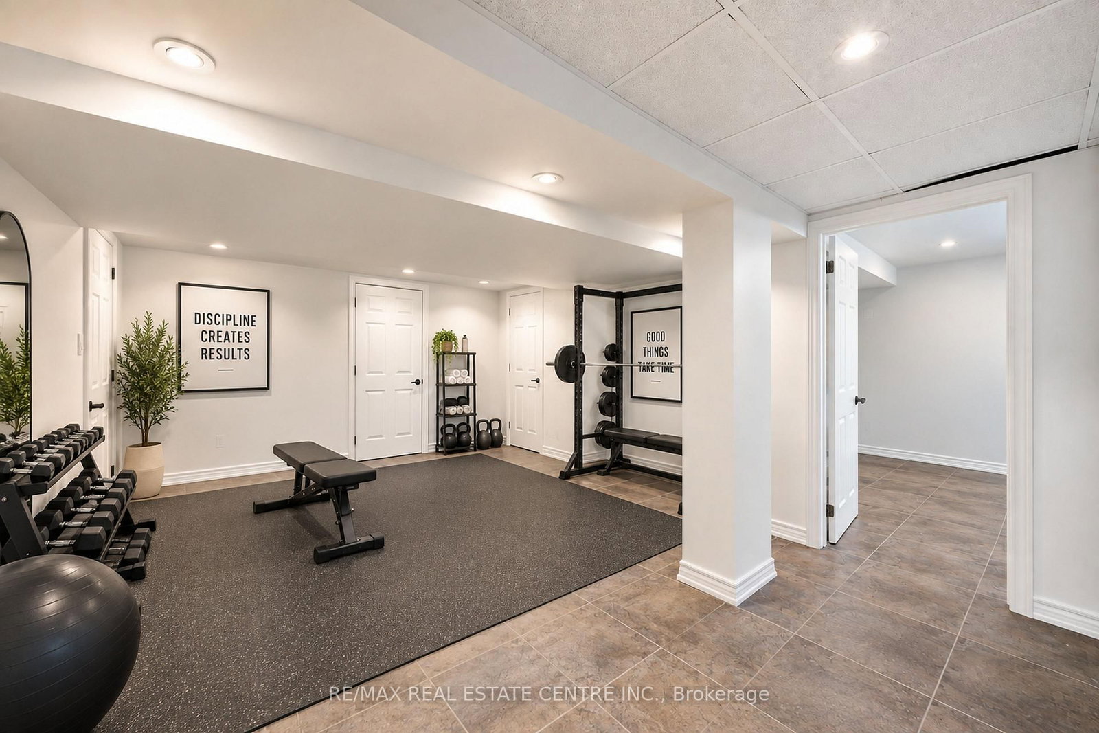 435 Parkside Drive • Hamilton, ON photo 36