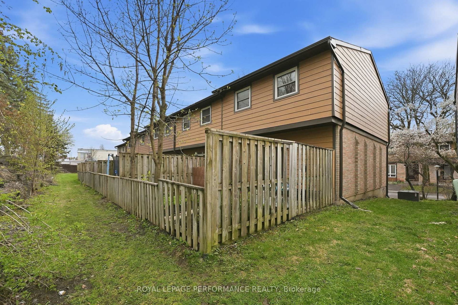 1767 Trappist Lane • Ottawa, ON photo 32